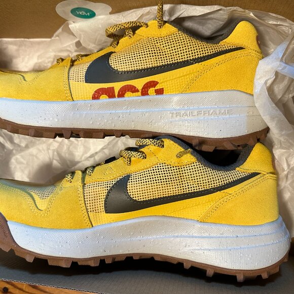 Nike ACG Lowcate Solar Flare Yellow Athletic Sneakers Size 9.5 - Picture 4 of 7